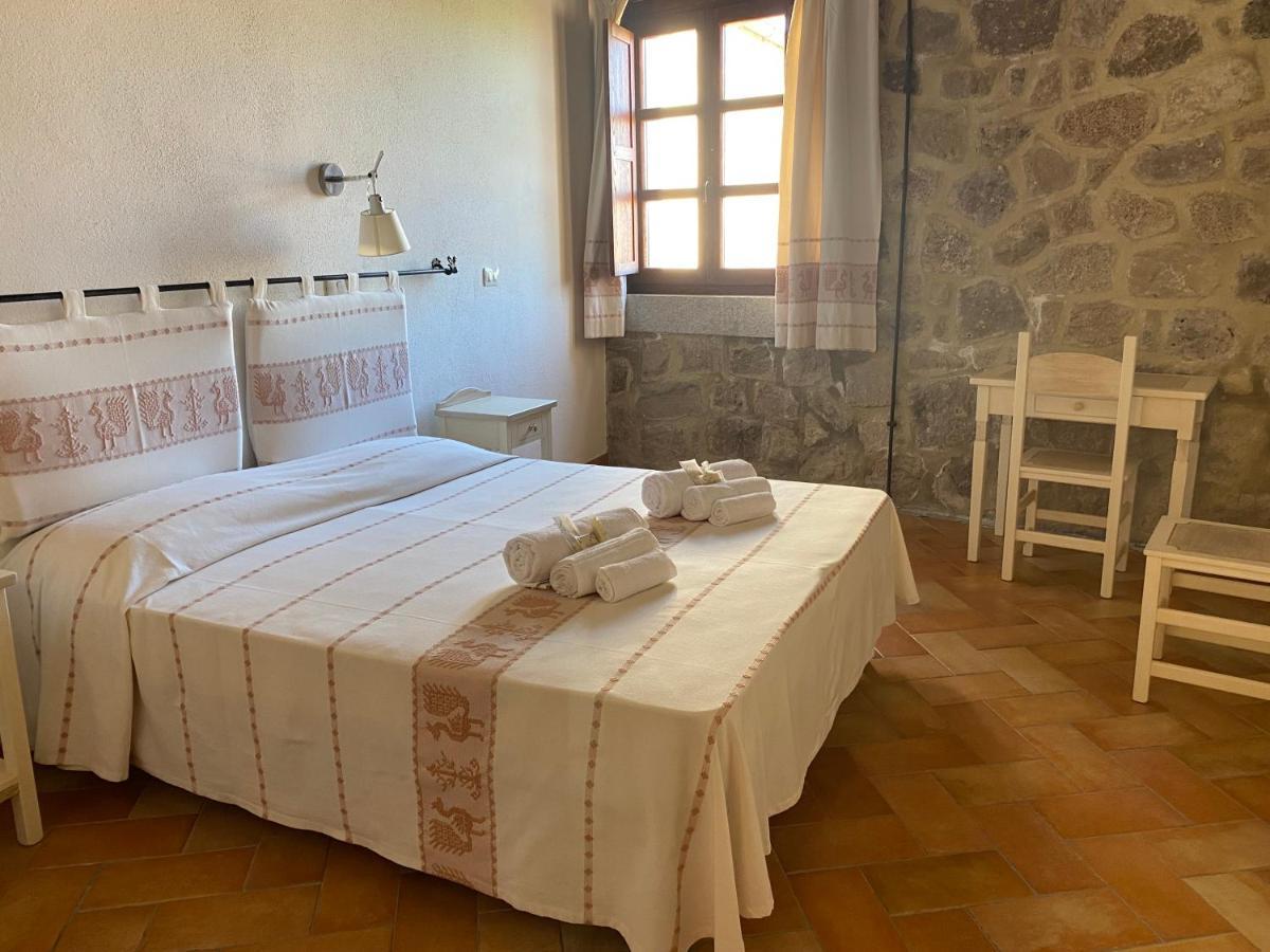 Hotel Bed And Bike Antico Mulino à Aglientu Extérieur photo